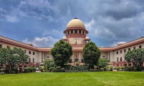 വോ​ട്ട​ർ പ​ട്ടി​ക തീ​വ്ര പ​രി​ശോ​ധ​ന​; ശക്തമായ വാദമുഖങ്ങൾക്കും വഴങ്ങാതെ സുപ്രീംകോടതി