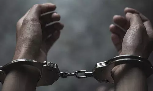 13കാരൻ ഓടിച്ച സ്കൂട്ടി അപകടത്തിൽപെട്ടു; ആൾമാറാട്ടത്തിന്​ യുവതിക്കെതിരെ കേസ്