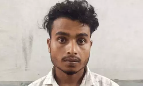 കോഴിക്കോട് ഫറോക്ക് പൊലീസ് സ്റ്റേഷനിൽ നിന്ന് പ്രതി ചാടിപ്പോയി; രക്ഷപ്പെട്ടത് കൈവിലങ്ങ് സഹിതം, തിരച്ചിൽ ഊർജിതം