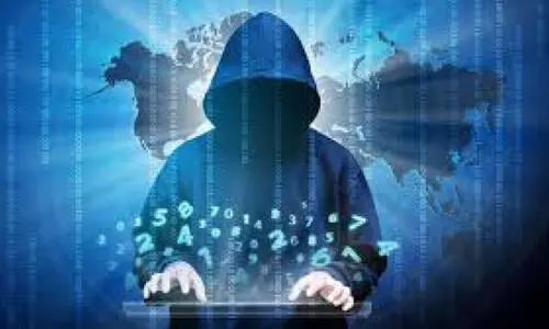 സൈബർ കെണിയിൽ വീഴാതെ ജാഗ്രത പാലിക്കാം