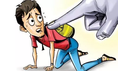 ‘ഓണാഘോഷത്തിന് മുണ്ടുടുക്കരുത്’; കോഴിക്കോട്ട് പ്ലസ് വൺ വിദ്യാർഥിക്ക് സീനിയേഴ്സിന്റെ മർദനം