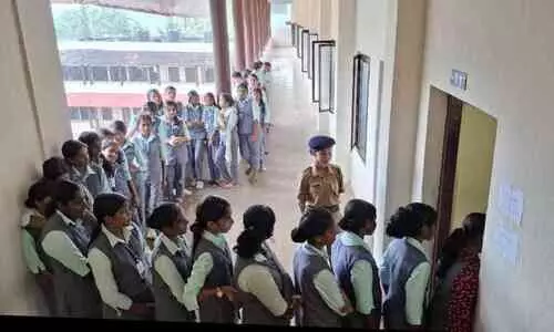 ജനാധിപത്യ പ്രക്രിയയുടെ പാഠങ്ങളും ആവേശവും പകർന്ന് സ്കൂൾ പാർലമെന്റ് തെരഞ്ഞെടുപ്പ്