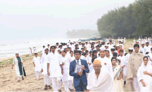 ഉപ്പ് സത്യാഗ്രഹം പുനരാവിഷ്‍കരിച്ച് രാജഗിരി സീഷോർ സി.എം.ഐ സ്കൂൾ