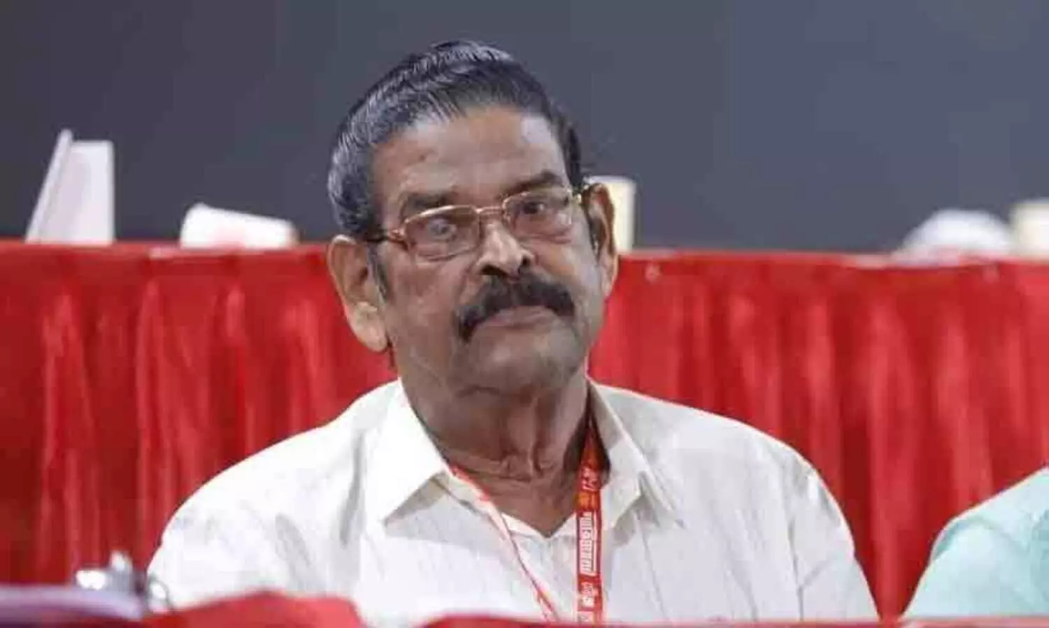 വെള്ളാപ്പള്ളി മുസ്ലീം വേട്ട അവസാനിപ്പിച്ച് ക്രൈസ്തവ വേട്ട ആരംഭിച്ചിരിക്കുന്നു.; ഫേസ്ബുക്ക് പോസ്റ്റുമായി കെ.കെ ശിവരാമൻ