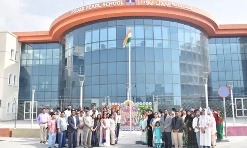 പൊ​ഡാ​ർ പേ​ൾ സ്കൂ​ൾ സ്വാ​ത​ന്ത്ര്യ​ദി​നാ​ഘോ​ഷ പ​രി​പാ​ടി