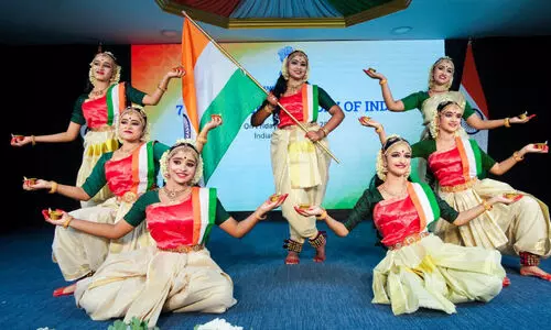 സ്വാ​ത​ന്ത്ര്യ​ദി​നം ആ​ഘോ​ഷി​ച്ച്  ഇ​ന്ത്യ​ൻ സ്കൂ​ളു​ക​ൾ