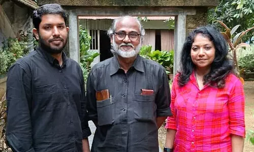 പ്രതിമുഖി ജോൺ ടി. വേക്കൻ സംവിധാനം ചെയ്യുന്ന പുതിയ നാടകം