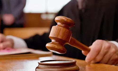 നി​ക്ഷേ​പ​ത​ട്ടി​പ്പ് കേ​സി​ൽ 1.6 ല​ക്ഷം ദി​ര്‍ഹം ന​ല്‍കാ​ന്‍ വി​ധി