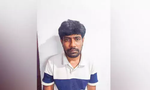 കഞ്ചാവുമായി പിടിയിൽ കഞ്ചാവുമായി പിടിയിൽ