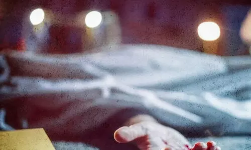 കുടുംബകലഹത്തെ തുടർന്ന് പിതാവ് നാലു കുട്ടികളെ കിണറ്റിലെറിഞ്ഞ് കൊന്ന് ജീവനൊടുക്കി കുടുംബകലഹത്തെ തുടർന്ന് പിതാവ് നാലു കുട്ടികളെ കിണറ്റിലെറിഞ്ഞ് കൊന്ന് ജീവനൊടുക്കി