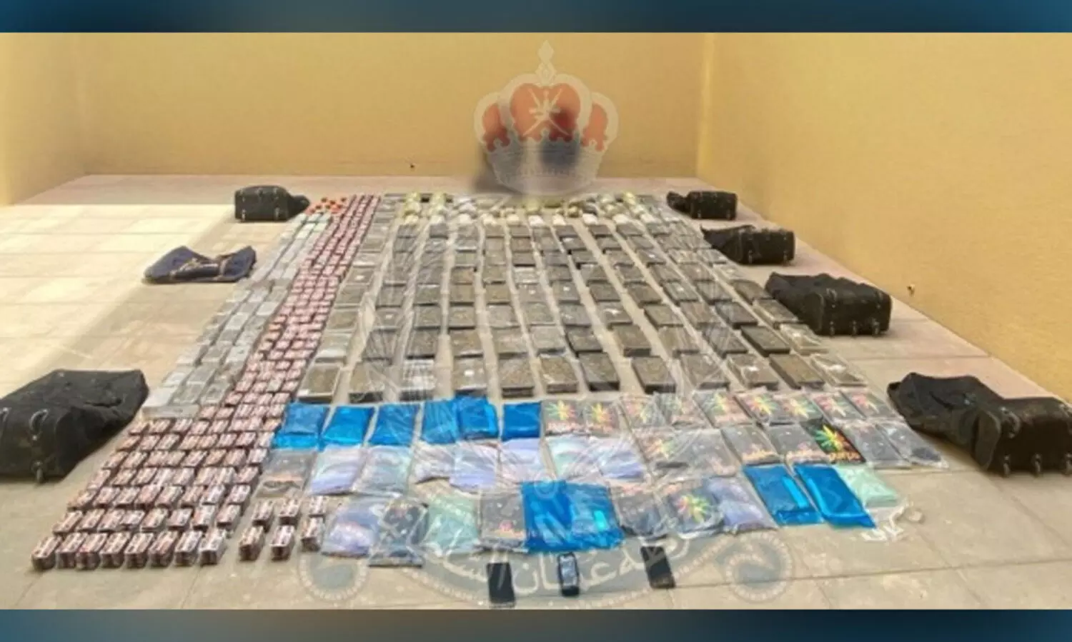 ഒമാനിലെ ബർക്കയിൽ വൻ മയക്കുമരുന്നുവേട്ട; രണ്ട് പ്രവാസികൾ പിടിയിൽ