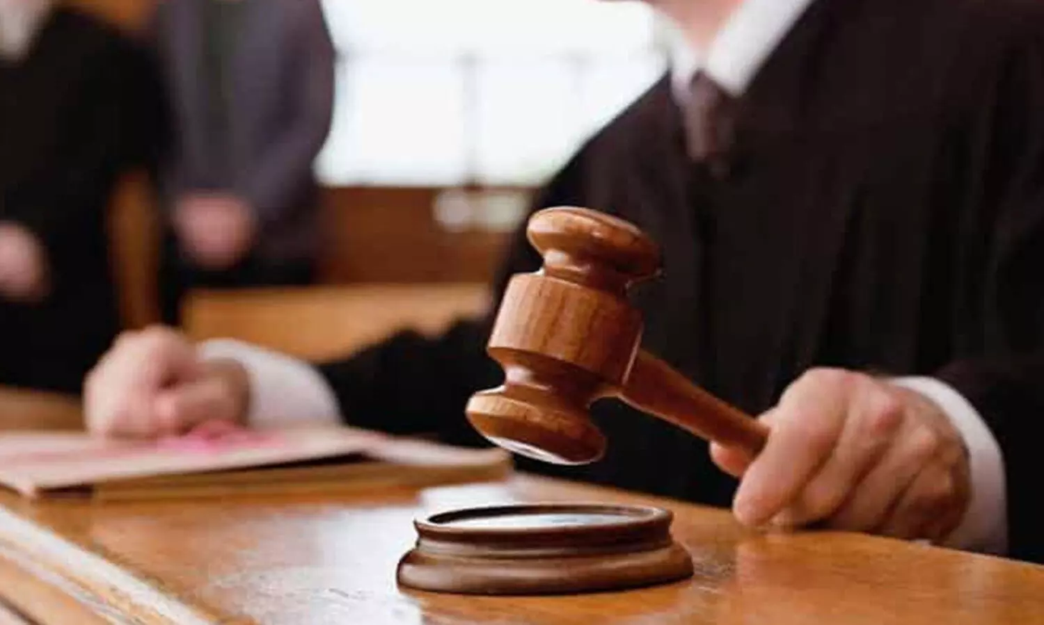 വാടകയ്‌ക്കെടുത്ത സ്വർണം വിറ്റു; 17.5 ലക്ഷം ദിർഹം നൽകാൻ വിധി