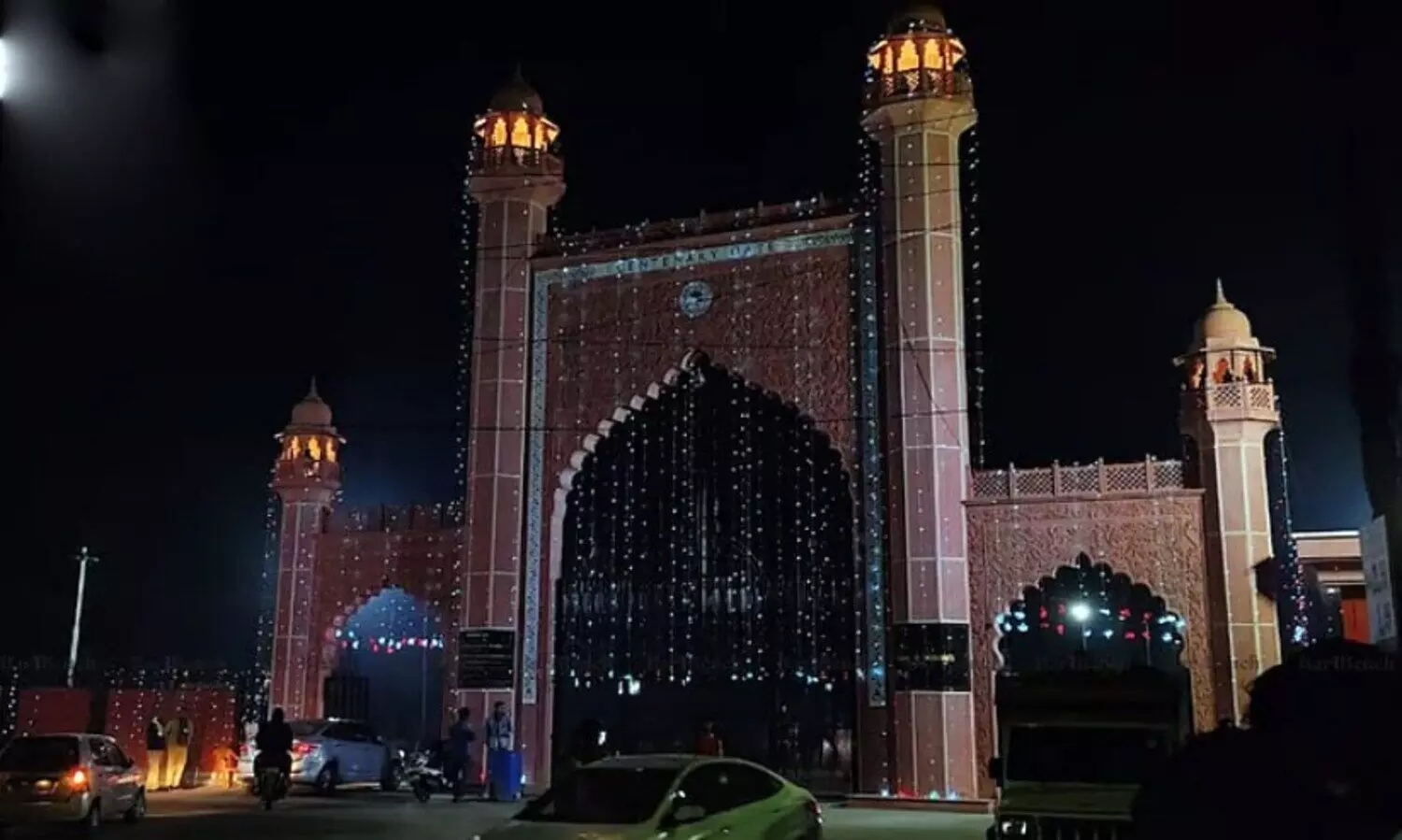 അലീഗഢ് വി.സി നിയമന ഹരജി: ജസ്റ്റിസ് കെ. ​വി​നോ​ദ് ച​ന്ദ്ര​ൻ പിന്മാറി