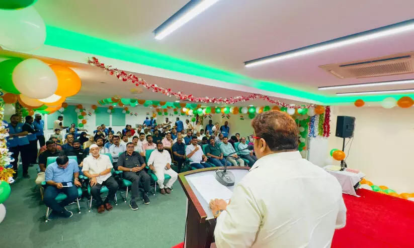 ദുബൈ കെ.എം.സി.സി ഭരണഘടന സെമിനാർ ശ്രദ്ധേയം ദുബൈ കെ.എം.സി.സി ഭരണഘടന സെമിനാർ ശ്രദ്ധേയം