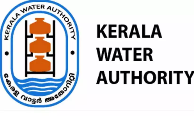പ്രതിമാസം പത്ത് കോടി കെ.എസ്.ഇ.ബിക്ക്; ജല അതോറിറ്റിയിൽ പ്രതിഷേധം കനക്കുന്നു പ്രതിമാസം പത്ത് കോടി കെ.എസ്.ഇ.ബിക്ക്; ജല അതോറിറ്റിയിൽ പ്രതിഷേധം കനക്കുന്നു