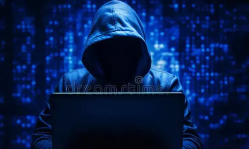 ഓ​ൺ​ലൈ​ൻ ത​ട്ടി​പ്പ്​; യു​വാ​വി​ന്​ 2000 ദി​ർ​ഹം ന​ഷ്ട​പ​രി​ഹാ​രം