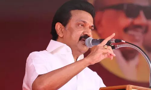 തമിഴ്നാട്ടിലെ മരിച്ച വോട്ടർമാരുടെ പേരുകൾ നീക്കണമെന്ന ആവശ്യം തെരഞ്ഞെടുപ്പ് കമീഷനെ ഓർമിപ്പിച്ച് സ്റ്റാലിൻ തമിഴ്നാട്ടിലെ മരിച്ച വോട്ടർമാരുടെ പേരുകൾ നീക്കണമെന്ന ആവശ്യം തെരഞ്ഞെടുപ്പ് കമീഷനെ ഓർമിപ്പിച്ച് സ്റ്റാലിൻ