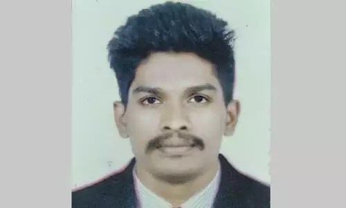 ‘എനിക്ക് വയ്യ, ദൈവമേ എന്തിനാ എനിക്ക് ഇങ്ങനെ വരുത്തിയത്’ -സുഹൃത്ത് പരിചയപ്പെടുത്തിയ ഓൺലൈൻ ഗെയിം ഒടുവിൽ ടോണിയുടെ ജീവനെടുത്തു ‘എനിക്ക് വയ്യ, ദൈവമേ എന്തിനാ എനിക്ക് ഇങ്ങനെ വരുത്തിയത്’ -സുഹൃത്ത് പരിചയപ്പെടുത്തിയ ഓൺലൈൻ ഗെയിം ഒടുവിൽ ടോണിയുടെ ജീവനെടുത്തു