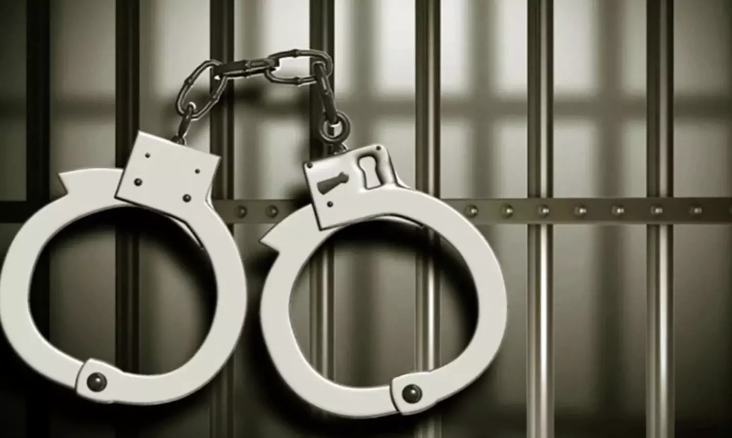 കടൽ വഴി ഒമാനിലേക്ക് അനധികൃതമായി കടക്കാൻ ശ്രമം; രണ്ട് വിദേശ പൗരന്മാർ പിടിയിൽ