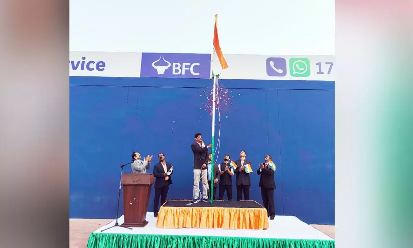 മൂവർണക്കൊടി ഉയർത്തി ഇ​ന്ത്യ​ൻ ക്ല​ബ്