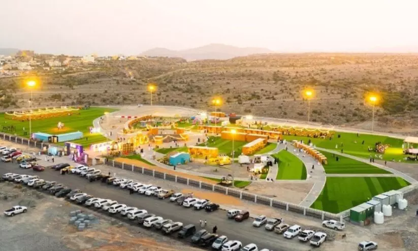 ഹി​റ്റ​ടി​ച്ച് ജ​ബ​ൽ അ​ഖ്ദ​ർ ഫെ​സ്റ്റ്