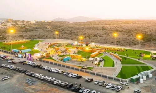 ഹി​റ്റ​ടി​ച്ച് ജ​ബ​ൽ അ​ഖ്ദ​ർ ഫെ​സ്റ്റ്