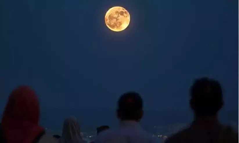 ഞായറാഴ്ച കുവൈത്തിൽ പൂർണ ചന്ദ്രഗ്രഹണം ഞായറാഴ്ച കുവൈത്തിൽ പൂർണ ചന്ദ്രഗ്രഹണം