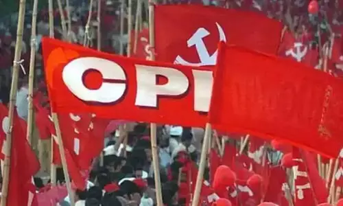 ജില്ല സമ്മേളനങ്ങൾ പൂർത്തിയായി; ‘മത്സര വിലക്കി’ലൂടെ വിഭാഗീയത കുറക്കാനായ ആശ്വാസത്തിൽ സി.പി.ഐ ജില്ല സമ്മേളനങ്ങൾ പൂർത്തിയായി; ‘മത്സര വിലക്കി’ലൂടെ വിഭാഗീയത കുറക്കാനായ ആശ്വാസത്തിൽ സി.പി.ഐ