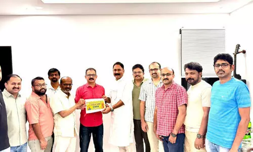 രാ​മ​പു​രം അ​സോ​സി​യേ​ഷ​ൻ ഓ​ണാ​ഘോ​ഷ കൂ​പ്പ​ൺ പ്ര​കാ​ശ​നം