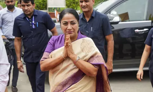 ഡൽഹി മുഖ്യമന്ത്രിക്ക് നേരെ ആക്രമണം; ഗുജറാത്ത് സ്വദേശി അറസ്റ്റിൽ