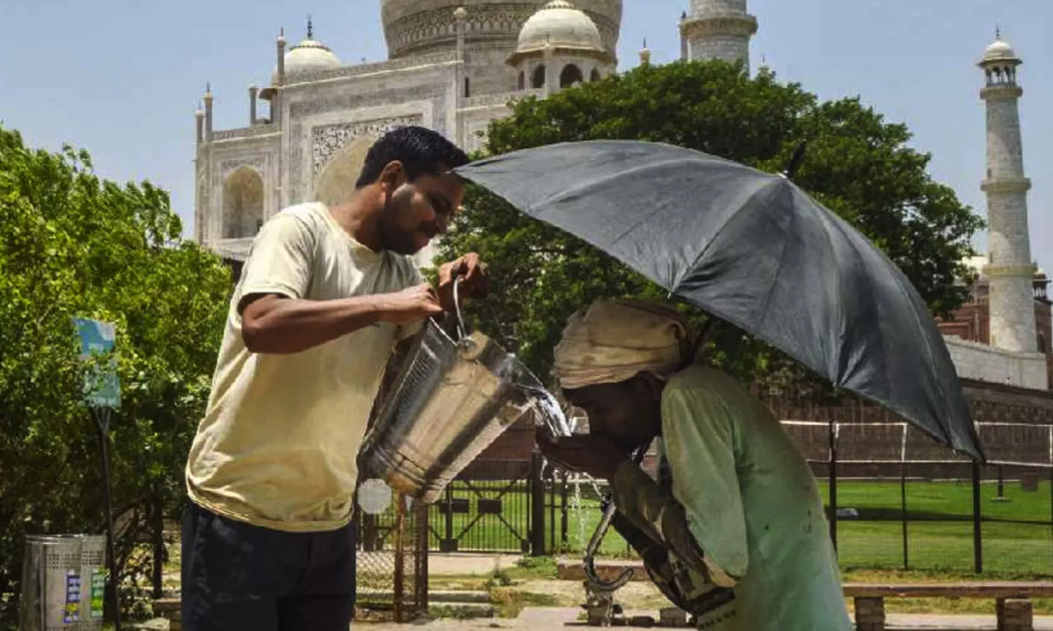 ചൂടും സൂര്യാഘാതവുമേറ്റ് രാജ്യത്ത് പൊലിഞ്ഞത് 3,700ലേറെ ജീവൻ; കർഷക തൊഴിലാളികൾ, തീരദേശ വാസികൾ, ദാരിദ്ര്യരേഖക്ക് താഴെയുള്ളവർ കടുത്ത ഇരകൾ