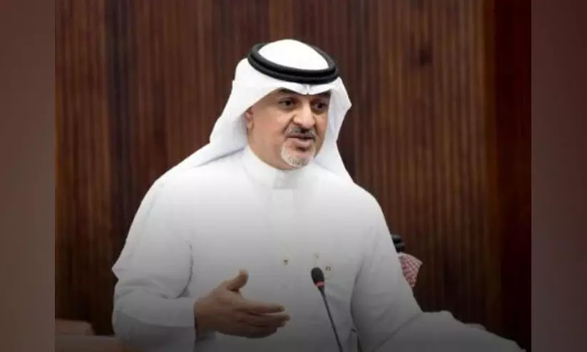 സർക്കാർ ജീവനക്കാരുടെ ശമ്പളം അടിയന്തിരമായി വർധിപ്പിക്കണം;  പ്രമേയം അവതരിപ്പിച്ച് എം.പി ജലാൽ കാദം അൽ മഹ്ഫൂദ്