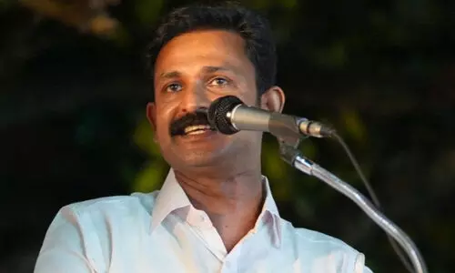 യുവനേതാവിനെതി​രെ ആഞ്ഞടിച്ച് കോൺഗ്രസ് നേതാവ് ജിന്റോ ജോൺ: ‘ഏത് പ്രോമിസിങ് നേതാവായാലും തൊണ്ടയിൽ പുഴുത്തത് കാർക്കിച്ചു തുപ്പണം, വേട്ടക്കാരന്റെ പേര് പറയണം, നിയമ നടപടി എടുക്കണം’