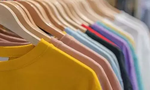 ടെക്സ്‌റ്റൈല്‍ ഉൽപന്ന വിപണനത്തിന് സർക്കാറിന്‍റെ ഓണ്‍ലൈന്‍ ഫ്ലാറ്റ്ഫോം ഒരുങ്ങി