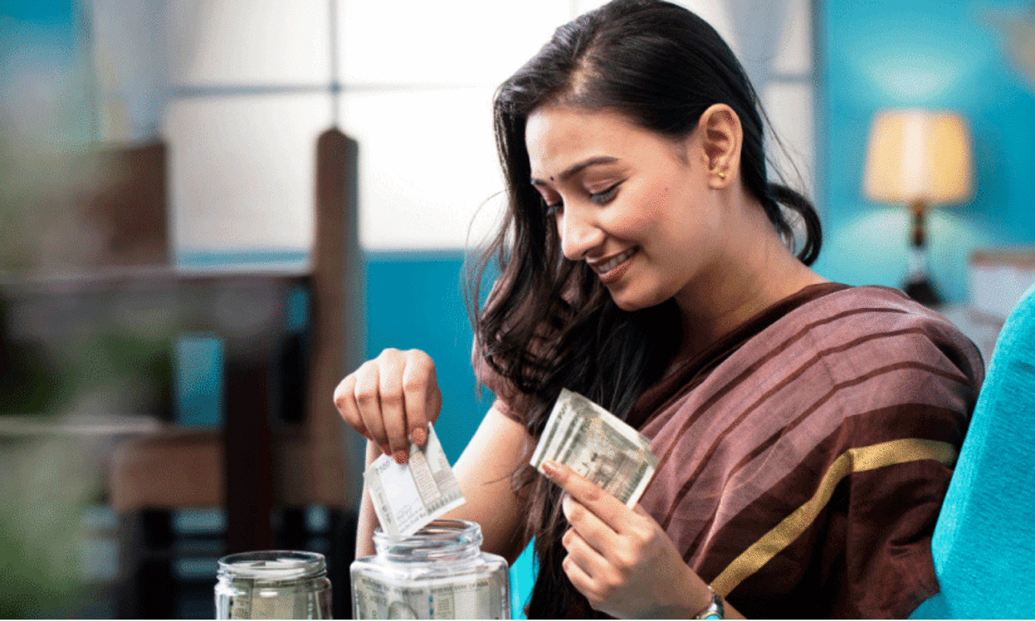 വീട്, വാഹനം, മൊബൈൽ എല്ലാം കടം വാങ്ങിയാണോ?... വഴിയുണ്ട്, കടക്കെണിയിൽനിന്ന് കരകയറാൻ