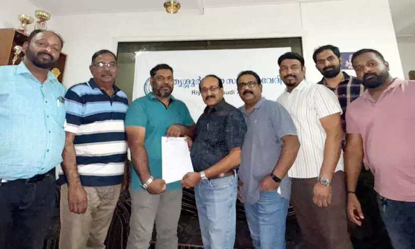 തൃശൂർ ജില്ല സൗഹൃദവേദി അംഗത്വ കാമ്പയിന് തുടക്കമായി തൃശൂർ ജില്ല സൗഹൃദവേദി അംഗത്വ കാമ്പയിന് തുടക്കമായി