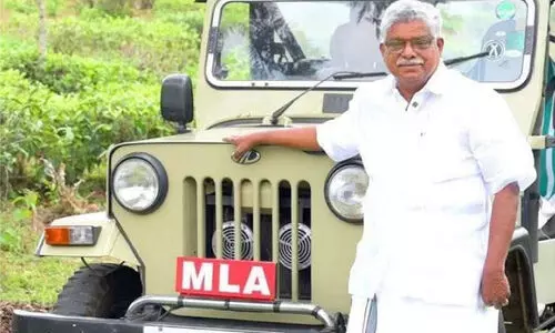 പീരുമേടിന്‍റെ ജനനായകന്​ പ്രിയം എന്നും ജീപ്പ്​ യാത്ര