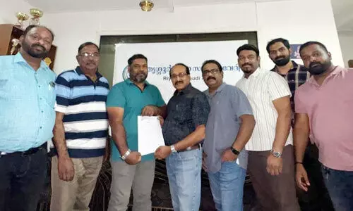 തൃ​ശൂ​ർ ജി​ല്ല സൗ​ഹൃ​ദ​വേ​ദി അം​ഗ​ത്വ കാ​മ്പ​യി​ന് തു​ട​ക്ക​മാ​യി