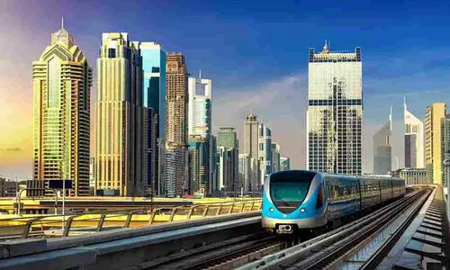 ദു​ബൈ മെ​ട്രോ സൂ​ച​നാ ബോ​ർ​ഡു​ക​ൾ ന​വീ​ക​രി​ച്ചു