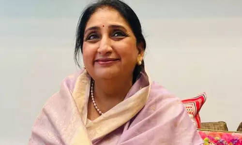 അജിത്​ പവാറിന്റെ ഭാര്യ ആർ.എസ്​.എസ്​ യോഗത്തിൽ