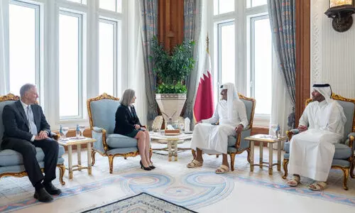 അ​മീ​ർ അ​മേ​രി​ക്ക​ൻ സെ​ന​റ്റ് അം​ഗ​വു​മാ​യി കൂ​ടി​ക്കാ​ഴ്ച ന​ട​ത്തി; ഉ​സ്ബ​കി​സ്താ​ൻ വി​ദേ​ശ​കാ​ര്യ മ​ന്ത്രി​യും ക​ഴി​ഞ്ഞ​ദി​വ​സം അ​മീ​റി​നെ സ​ന്ദ​ർ​ശി​ച്ചു