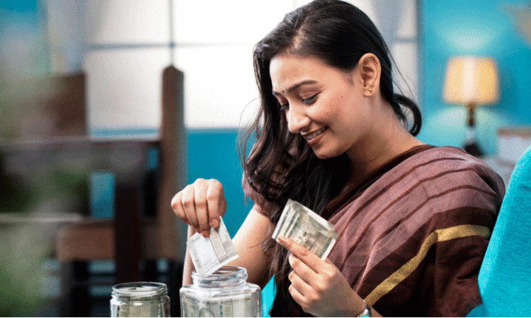 വീട്, വാഹനം, മൊബൈൽ എല്ലാം കടം വാങ്ങിയാണോ?... വഴിയുണ്ട്, കടക്കെണിയിൽനിന്ന് കരകയറാൻ