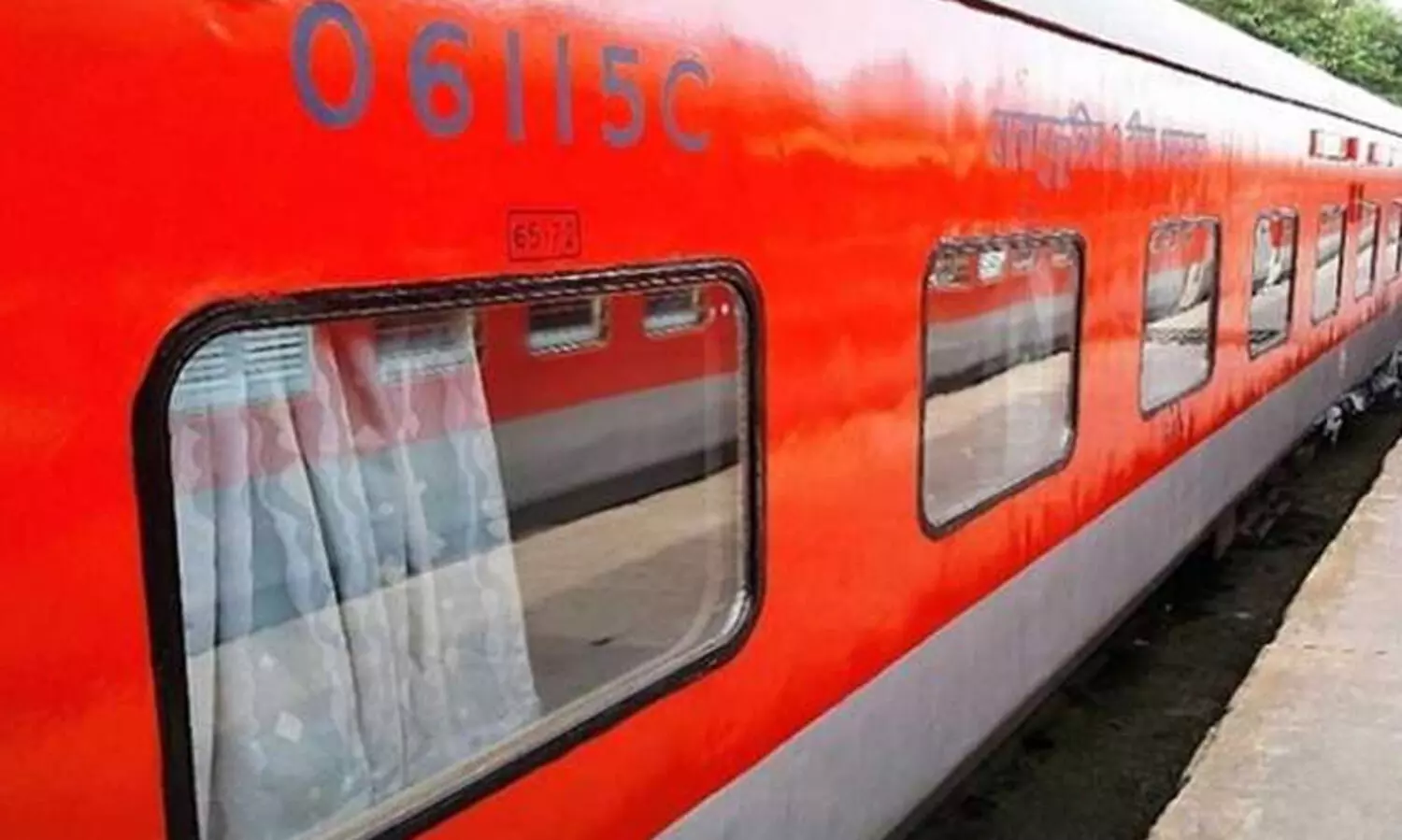 murder,  indian railway, AC coach, crime nwes, rpf,കൊലപാതക വാർത്ത, ക്രൈം, ഇന്ത്യൻ റെയിൽവേ