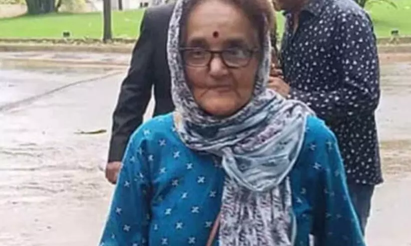 Sujatha bhatt Sujatha bhatt