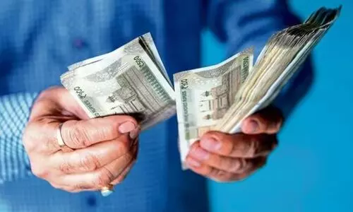 സർക്കാർ ജീവനക്കാർക്കും പെൻഷൻകാർക്കും ഒരു ഗഡു ക്ഷാമബത്ത അനുവദിച്ചു; സെപ്റ്റംബർ ആദ്യം അക്കൗണ്ടിലേക്ക്