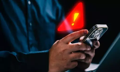 അറസ്റ്റ് ചെയ്യുമെന്ന് ഭീഷണി; സി.ബി.ഐ ഉദ്യോഗസ്ഥർ ചമഞ്ഞ് കാഞ്ഞങ്ങാട്ട് റിട്ട. അധ്യാപകന്റെയും ഭാര്യയുടെയും രണ്ടരകോടി തട്ടി