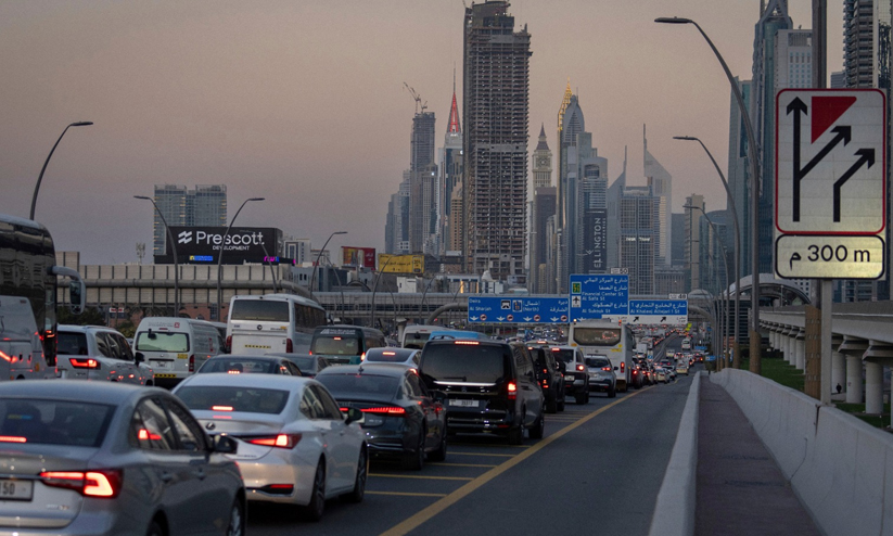 യു.എ.ഇ റോഡുകളിൽ വാഹനങ്ങളുടെ അതിപ്രവാഹം | Traffic jam on UAE roads ...