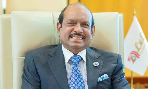 തൃശൂരിൽ ലുലു മാൾ നിർമാണം വൈകുന്നതിന് പിന്നിൽ ഒരു രാഷ്ട്രീയ പാർട്ടിയുടെ ഇടപെടൽ -എം.എ. യൂസഫലി തൃശൂരിൽ ലുലു മാൾ നിർമാണം വൈകുന്നതിന് പിന്നിൽ ഒരു രാഷ്ട്രീയ പാർട്ടിയുടെ ഇടപെടൽ -എം.എ. യൂസഫലി