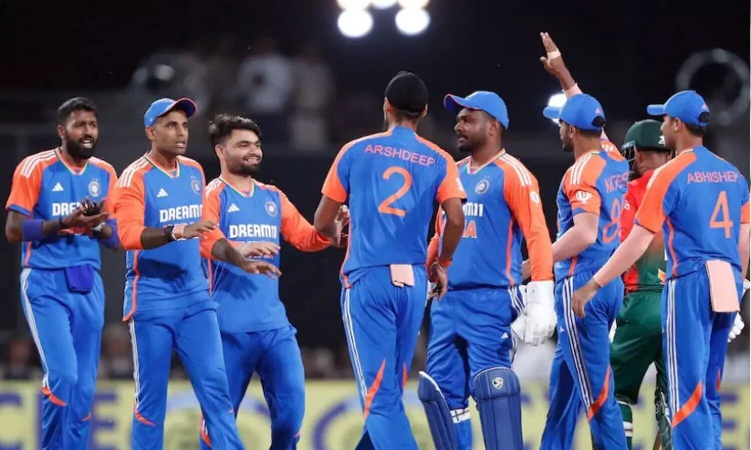 ഡീൽ അവസാനിപ്പിച്ച് ഡ്രീം 11; ഇന്ത്യൻ ടീമിനെ സ്പോൺസർ ചെയ്യാൻ ടൊയോട്ടയും ജിയോയും രംഗത്ത്?