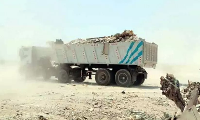 സതേൺ മുനിസിപ്പാലിറ്റിയുടെ ശുചീകരണ യജ്ഞം; ഹഫീറയിൽ നീക്കം ചെയ്തത് 212 ട്രക്ക് മാലിന്യം സതേൺ മുനിസിപ്പാലിറ്റിയുടെ ശുചീകരണ യജ്ഞം; ഹഫീറയിൽ നീക്കം ചെയ്തത് 212 ട്രക്ക് മാലിന്യം